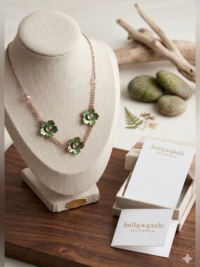 Holly Yashi Garden Pansy Classic Necklace